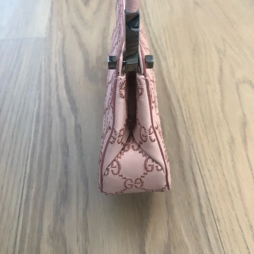 Vintage Gucci pink leather monogram shoulder bag - Picture 6 of 9